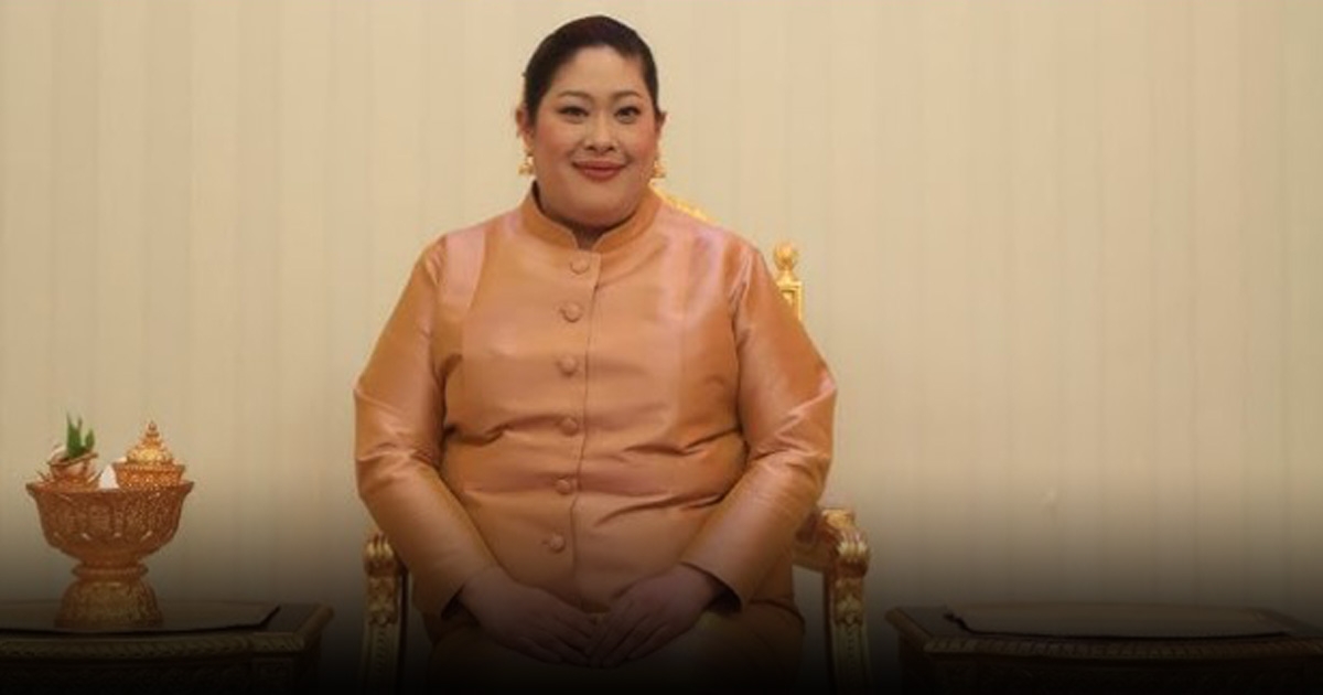 พระองค์สิริภา ทรงเล่าที่มา หลังทรงรับเลี้ยง หมูแดง สุนัขหน้าเซเว่นที่ตลาดย่าโม โคราช